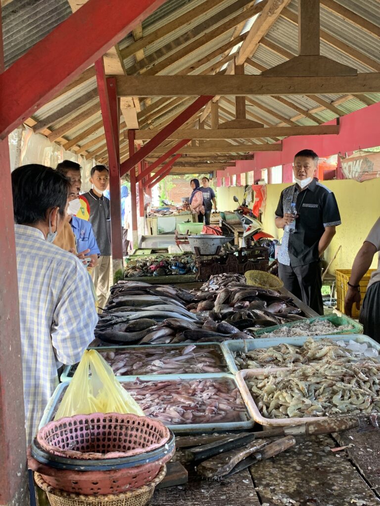Fish market Turen